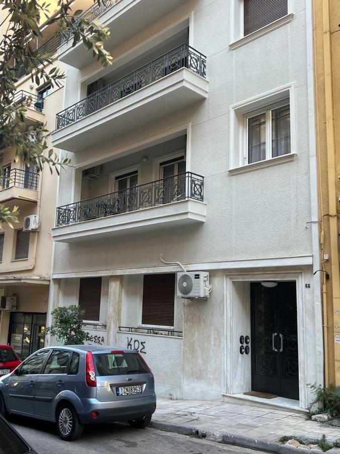 Vibrant Urban Getaway: Charming 2-Bedroom Near Bars, Parks, And Metro Αθήνα Εξωτερικό φωτογραφία